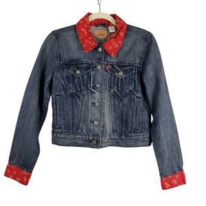 Levis‎ Women's Size S Red Paisley Trim Denim Trucker Jean Jacket Western Cowgirl